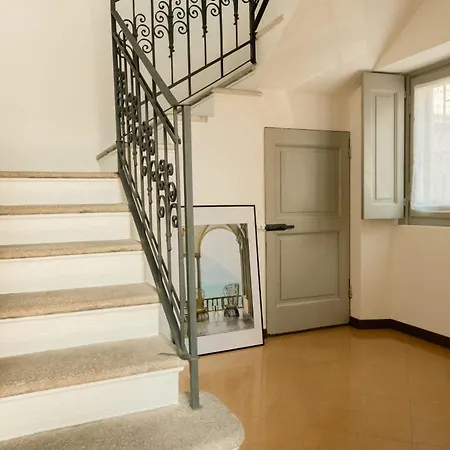 Locana Con Jacuzzi E Vista Villa Laglio