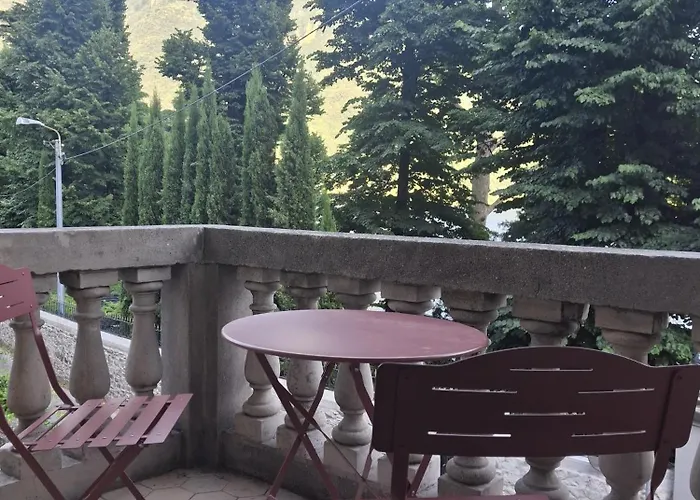 Locana Con Jacuzzi E Vista Laglio