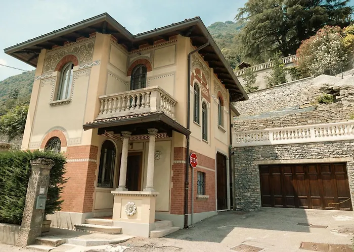 Βίλα Locana Con Jacuzzi E Vista