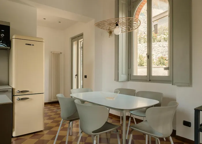 Βίλα Locana Con Jacuzzi E Vista