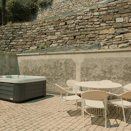 Vila Locana Con Jacuzzi E Vista
