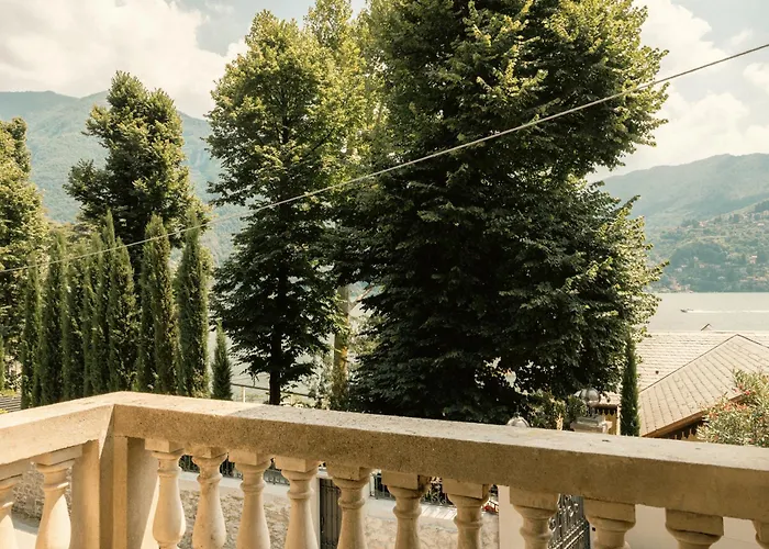 Locana Con Jacuzzi E Vista Vila *